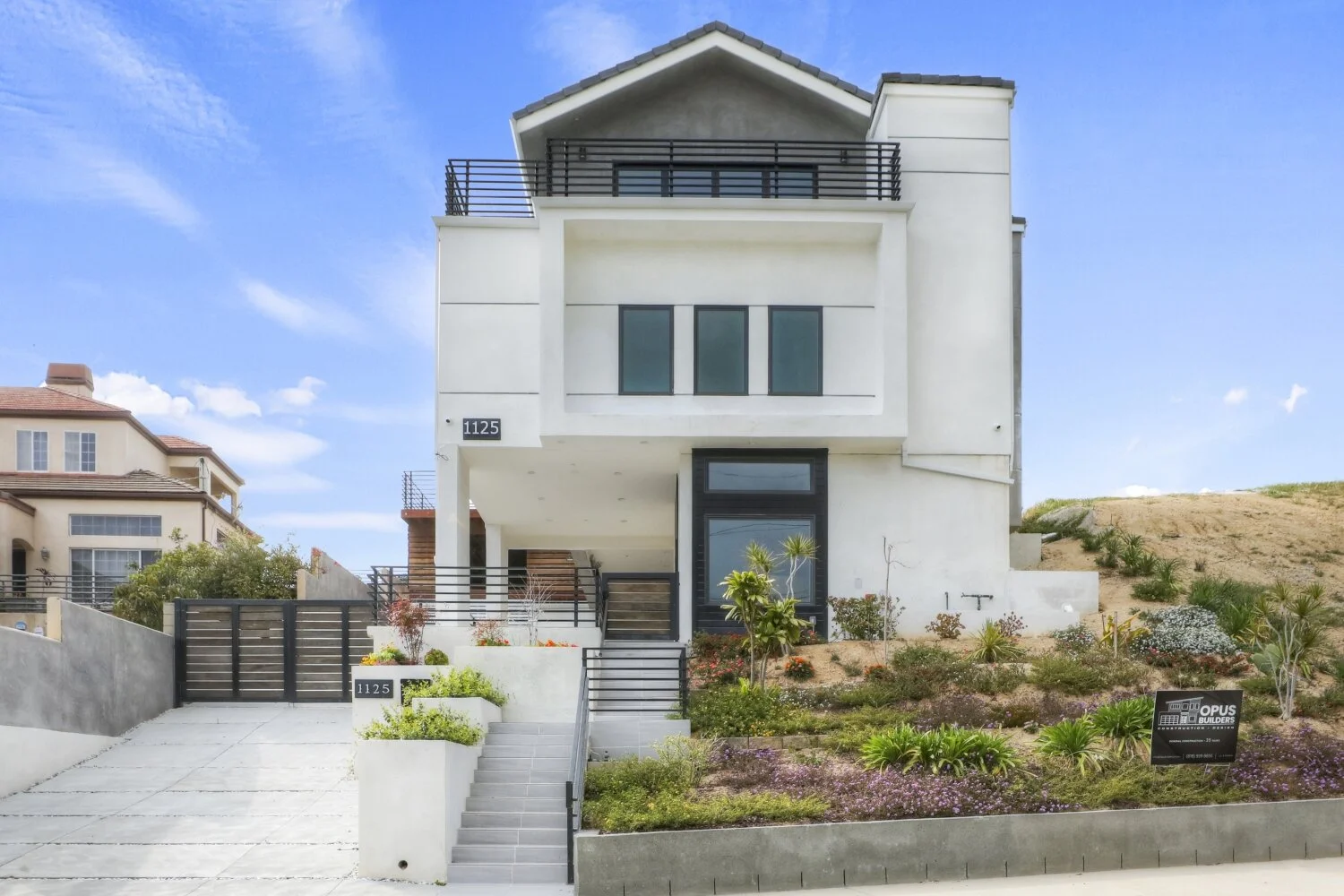 1125 Eagle Vista Drive
