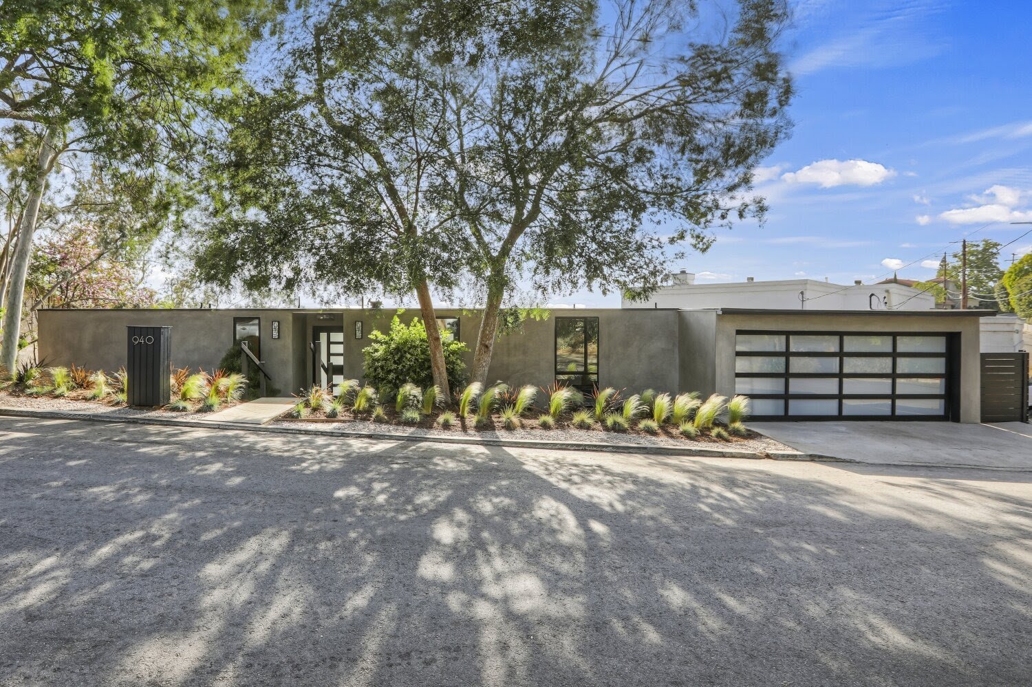 940 Avenue 37